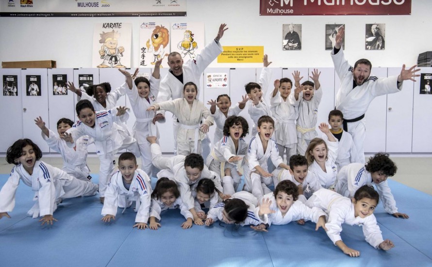 Fêtes de Noël : des cadeaux et des sourires chez nos jeunes judokas !